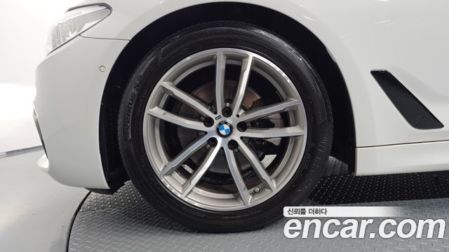 BMW 5-Series из Кореи Encar