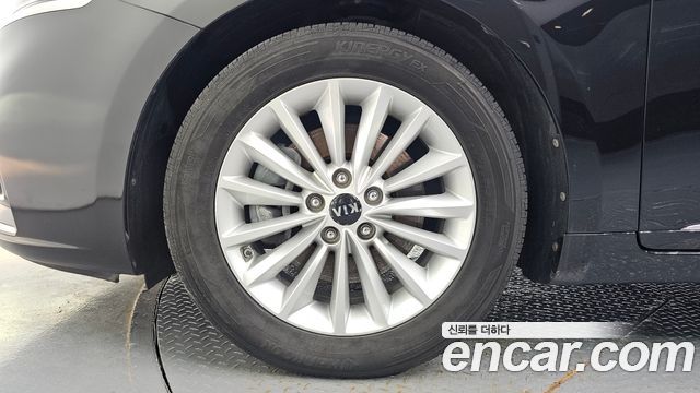 Kia K7 из Кореи Encar
