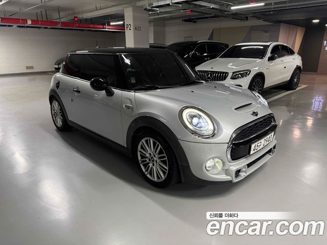 Mini Cooper Standard Third Generation — пробег 90 500 км — фото 4 из 5