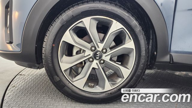Kia Stonic Diesel 1.6 Prestige — пробег 91 094 км — фото 5 из 5