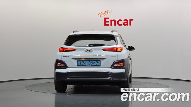 Hyundai Kona из Кореи Encar