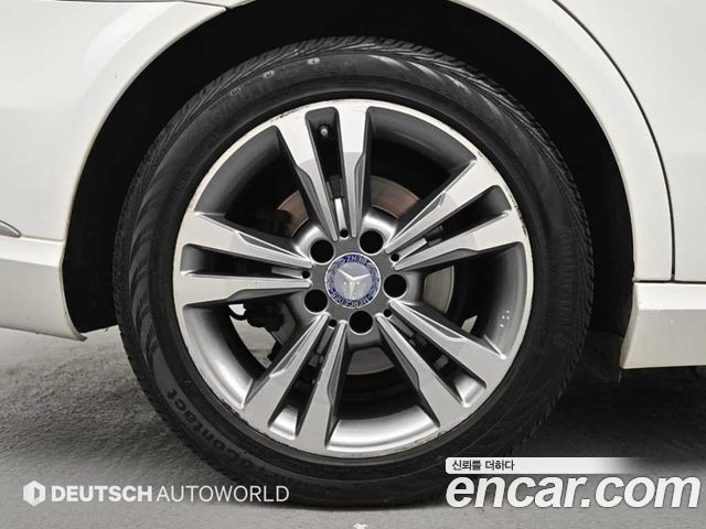 Mercedes-Benz E-Class E220 Bluetec Avantgarde — пробег 78 486 км — фото 5 из 5