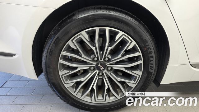Kia K9 из Кореи Encar