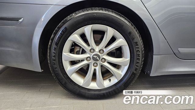Hyundai Genesis из Кореи Encar