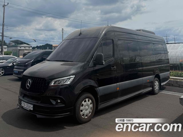 Mercedes-Benz Sprinter 3.0 Diesel W907 — пробег 25 200 км — фото 1 из 5