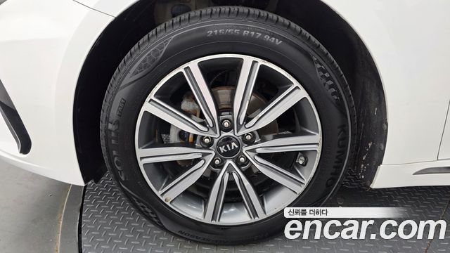 Kia K5 из Кореи Encar