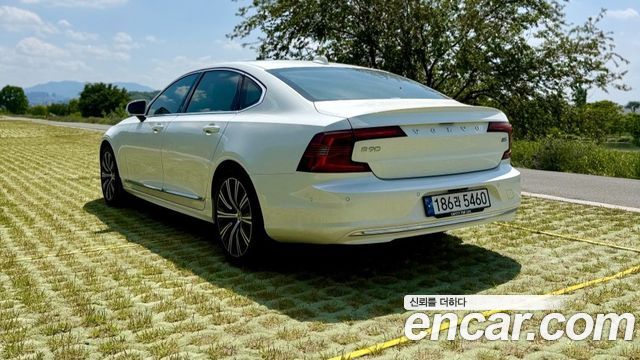 Volvo S90 B5 Ultimate Bright — пробег 28 070 км — фото 4 из 5