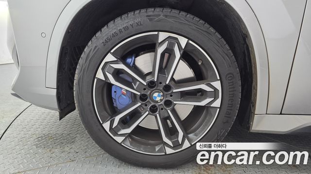 BMW X1 M35i xDrive — пробег 25 393 км — фото 5 из 5