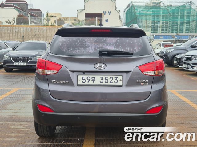 Hyundai Tucson из Кореи Encar