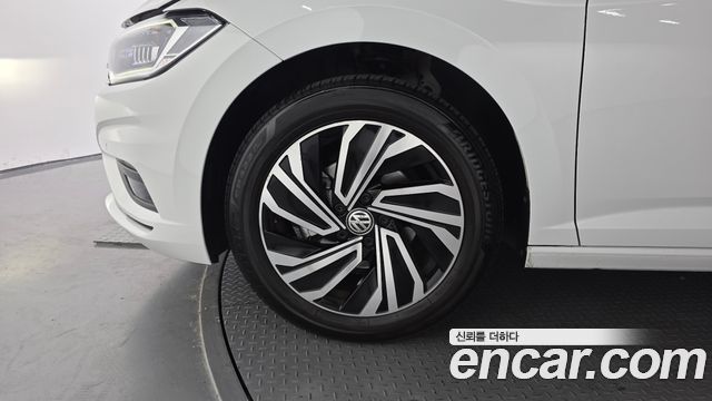 Volkswagen Jetta из Кореи Encar