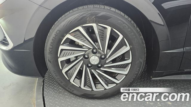 Hyundai Sonata Premium — пробег 120 821 км — фото 5 из 5