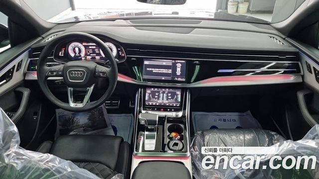 Audi Q8 55 TFSI Quattro Premium — пробег 33 350 км — фото 5 из 5