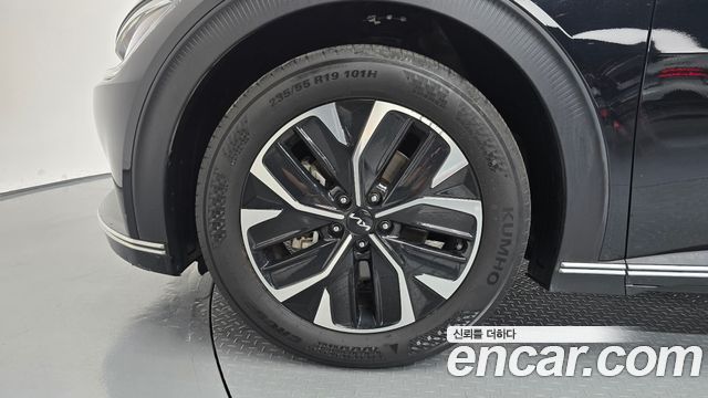 Kia EV6 Long Range Air — пробег 46 176 км — фото 5 из 5