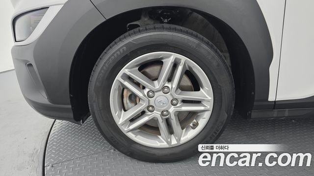 Hyundai Kona из Кореи Encar