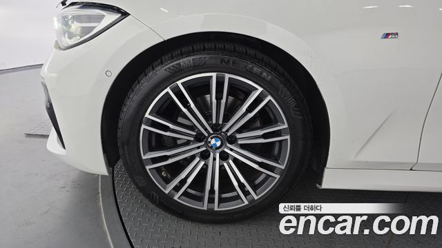 BMW 3-Series из Кореи Encar