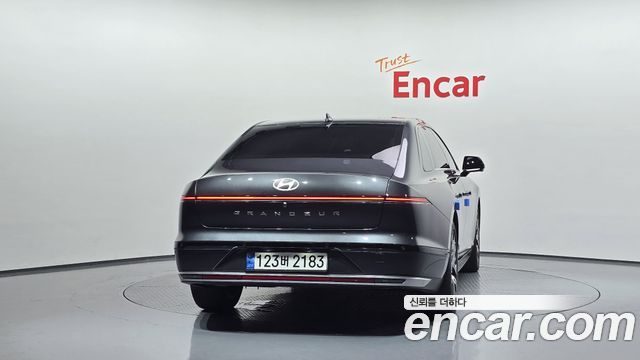 Hyundai Grandeur из Кореи Encar