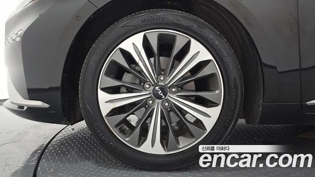 Kia K8 из Кореи Encar