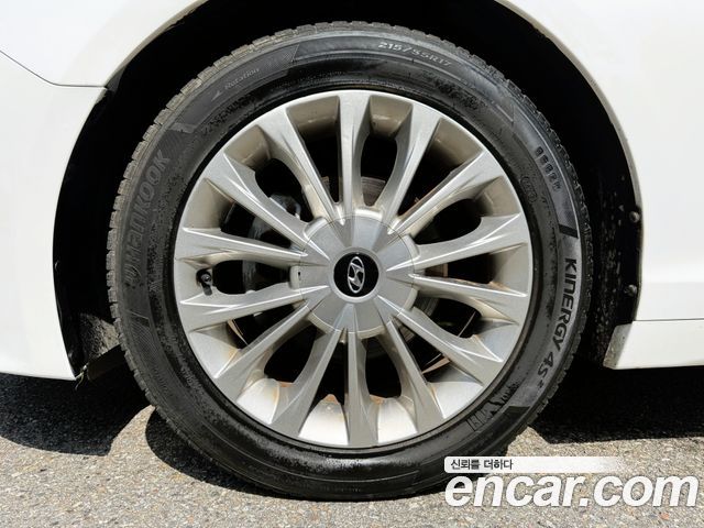 Hyundai Sonata 2.0 Style — пробег 126 000 км — фото 5 из 5