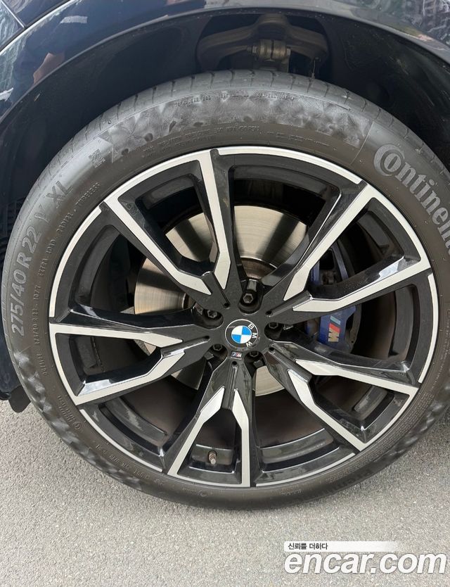 BMW X7 xDrive 40i M Sport 6STR — пробег 39 900 км — фото 5 из 5