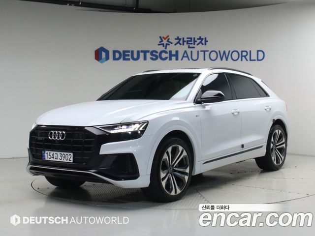 Audi Q8 55 TFSI Quattro Premium — пробег 24 973 км — фото 1 из 5