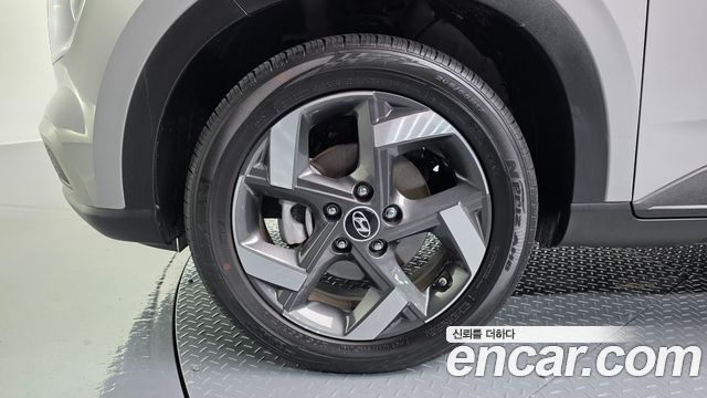 Hyundai Venue из Кореи Encar