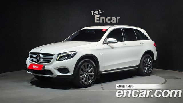Mercedes-Benz GLC-Class GLC350e 4MATIC — пробег 56 175 км — фото 1 из 5