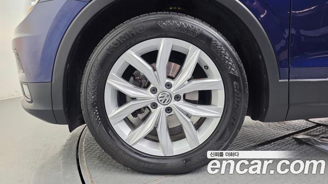 Volkswagen Tiguan из Кореи Encar