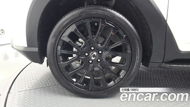 Ssangyong Torres из Кореи Encar