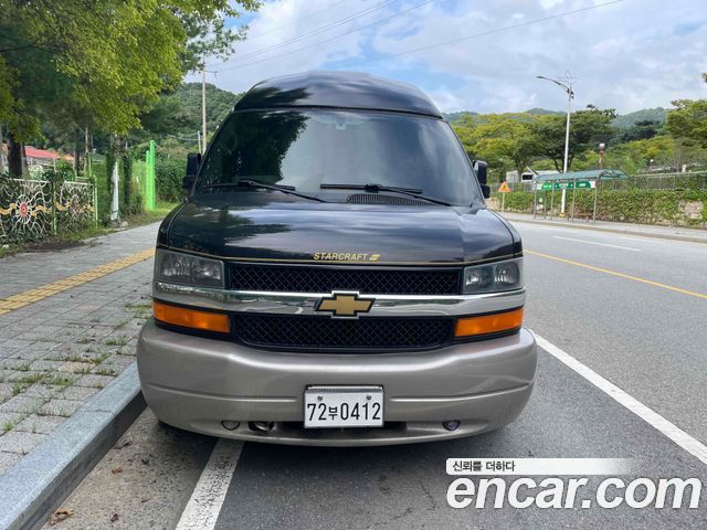 Chevrolet Express Van 6.0 — пробег 74 000 км — фото 2 из 5