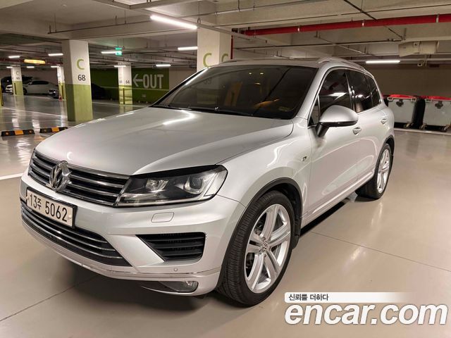 Volkswagen Touareg V6 3.0 TDI Bluemotion 7P5 — пробег 210 000 км — фото 1 из 5