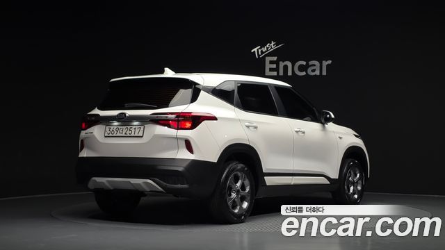 Kia Seltos из Кореи Encar