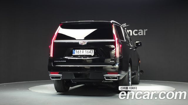 Cadillac Escalade 6.2 Premium Luxury Platinum — пробег 12 333 км — фото 4 из 5