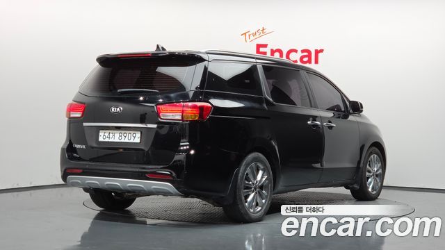 Kia Carnival 9-seater Prestige — пробег 127 464 км — фото 2 из 5