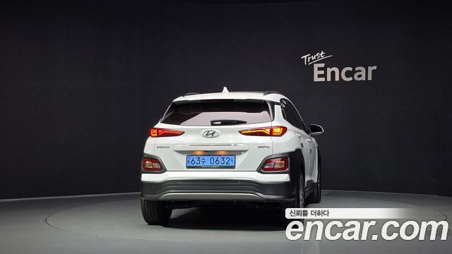 Hyundai Kona Premium — пробег 123 059 км — фото 4 из 5