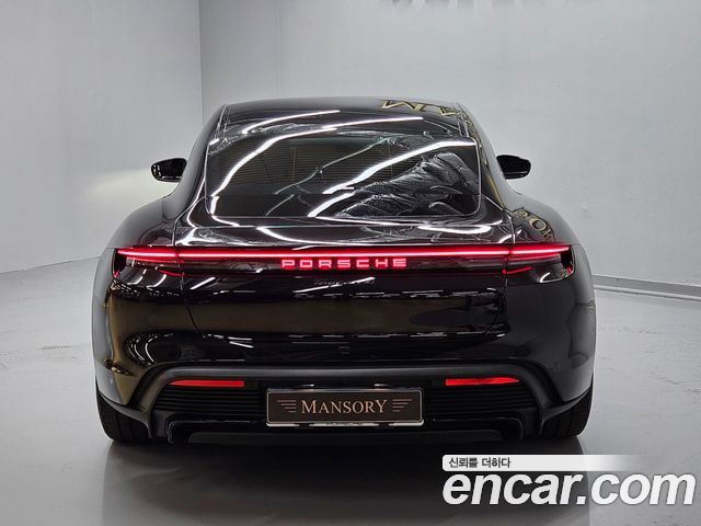 Porsche Taycan из Кореи Encar