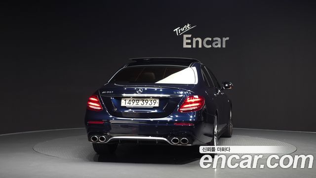 Mercedes-Benz E-Class из Кореи Encar
