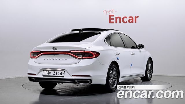 Hyundai Grandeur из Кореи Encar