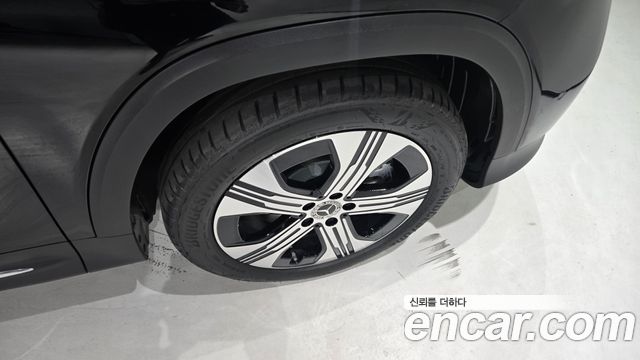 Mercedes-Benz EQB из Кореи Encar