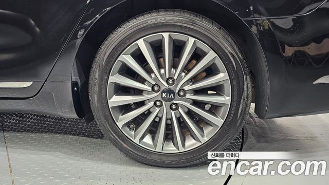 Kia K7 из Кореи Encar