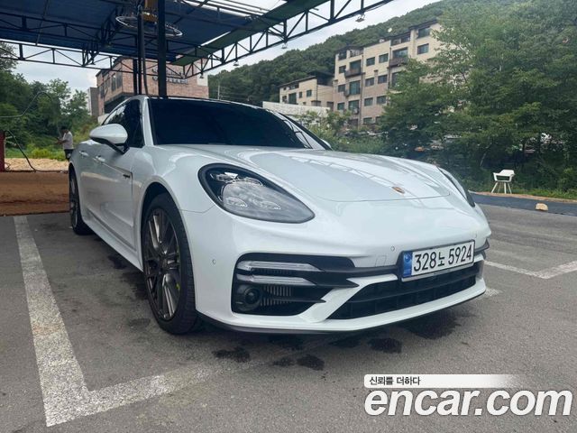 Porsche Panamera 2.9 AWD E-Hybrid — пробег 33 000 км — фото 5 из 5