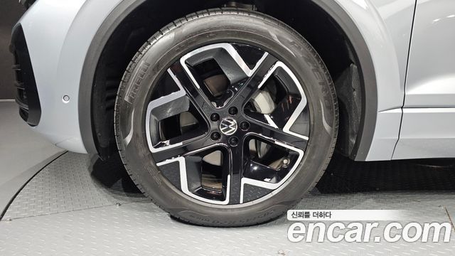Volkswagen Touareg из Кореи Encar