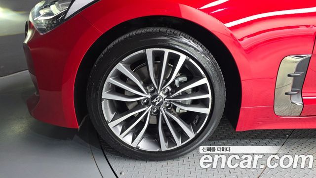 Kia Stinger из Кореи Encar