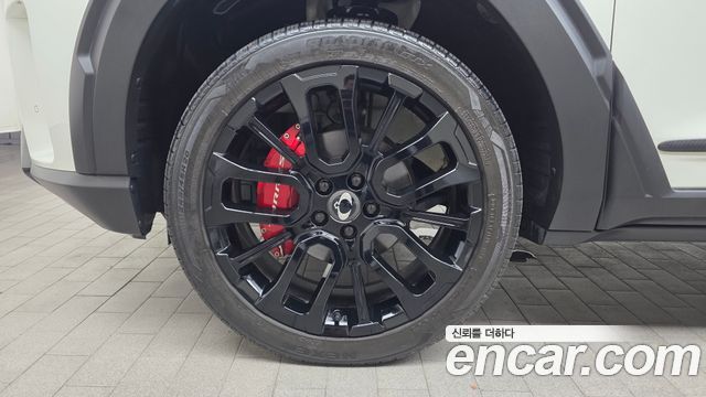 Ssangyong Torres из Кореи Encar