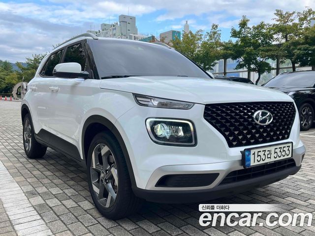 Hyundai Venue 1.6 Flux — пробег 16 864 км — фото 3 из 5