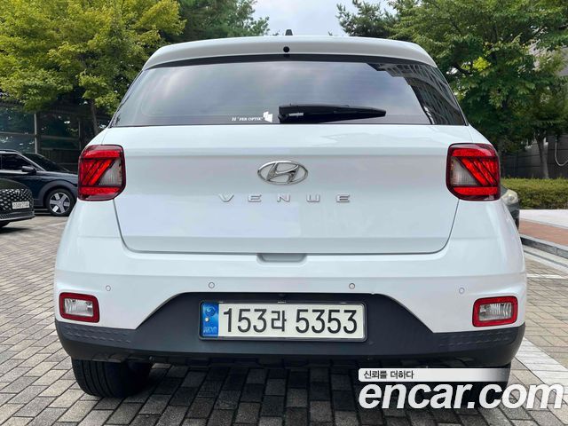 Hyundai Venue 1.6 Flux — пробег 16 864 км — фото 5 из 5