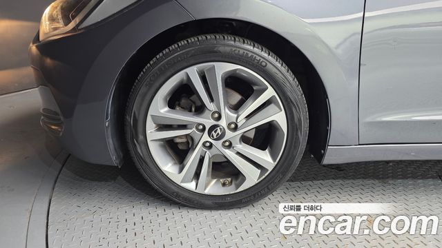 Hyundai AVANTE из Кореи Encar