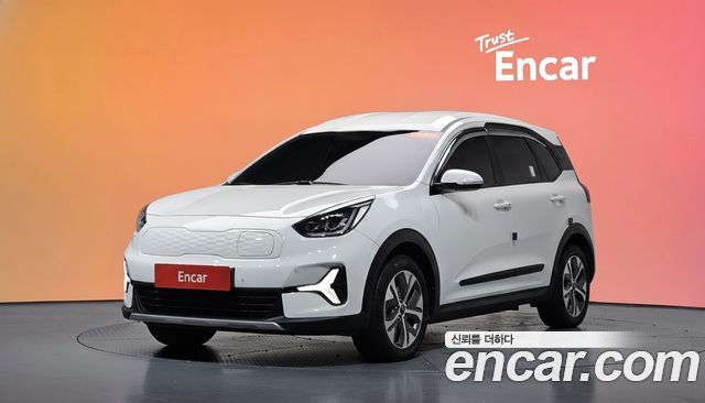 Kia Niro Air — пробег 141 109 км — фото 1 из 5