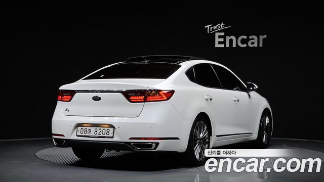 Kia K7 из Кореи Encar