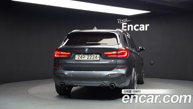 BMW X1 xDrive 20d M Sport package — пробег 99 125 км — фото 4 из 5