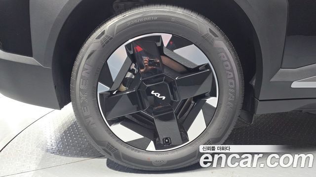 Kia EV5 Long Range 2WD AIr — пробег 15 330 км — фото 5 из 5